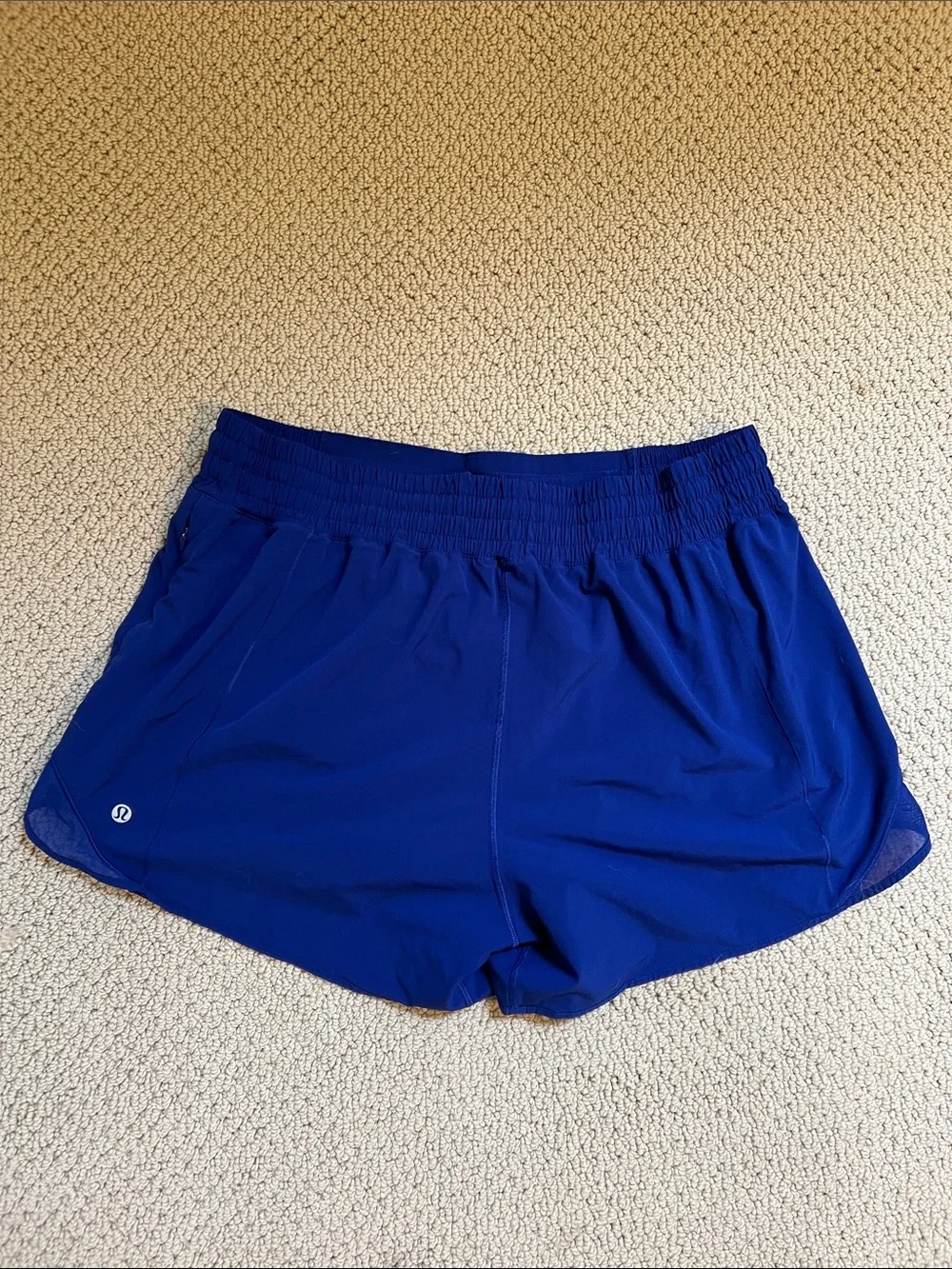 Lululemon Hotty Hot High-Rise Lined Shorts 4